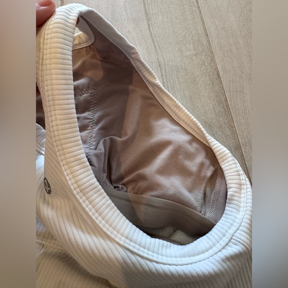 Lululemon - Ribbed Nulu Racerback Yoga Tank Top, size 4 - Picture 7 of 10